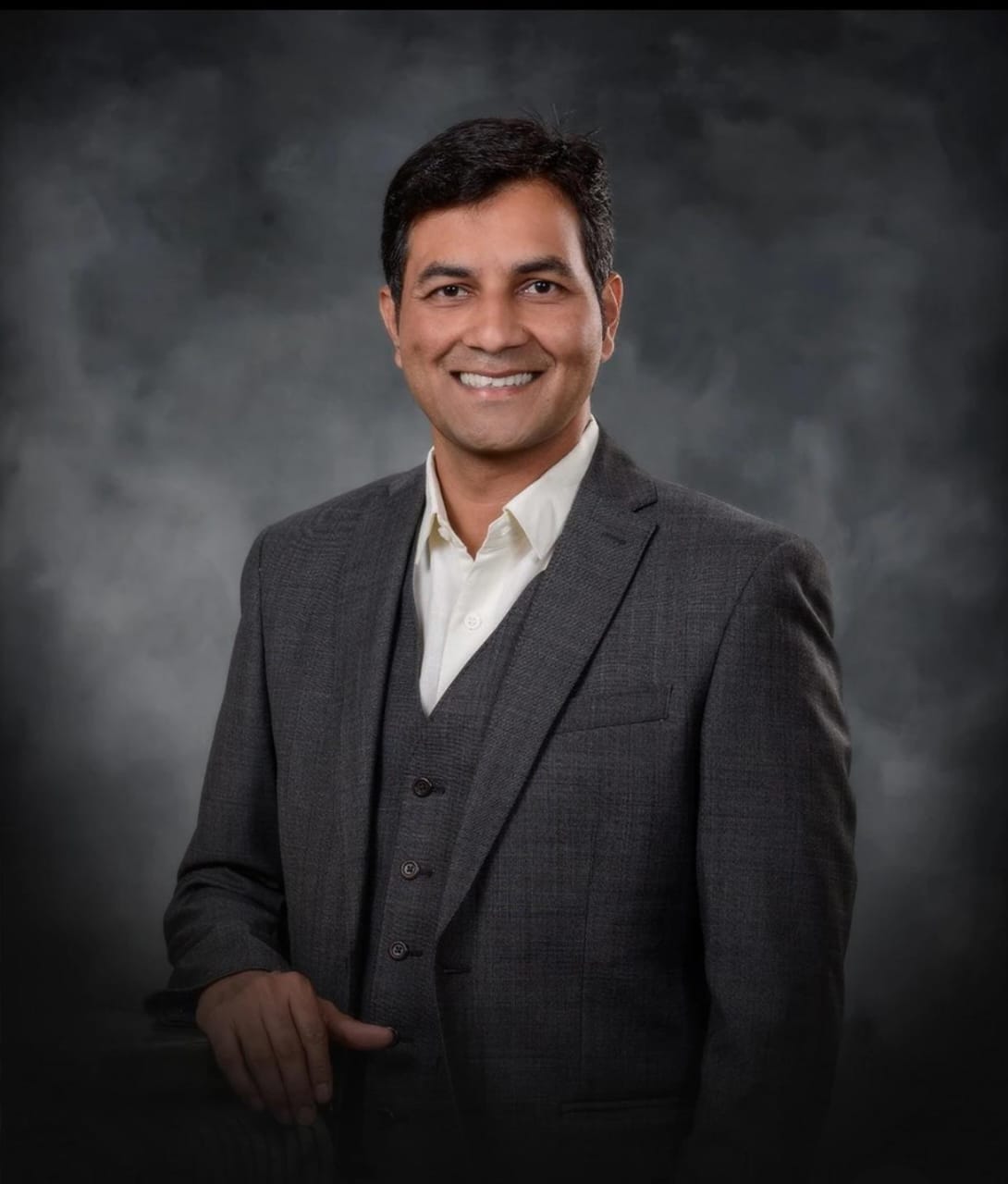 Dr. Bharat Oza Dr. Bharat Oza